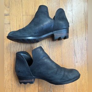 Sorel Black Ankle Booties